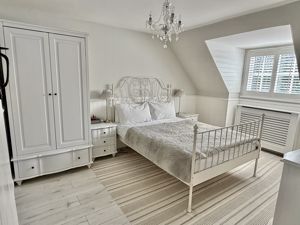 Photo 23- click for photo gallery